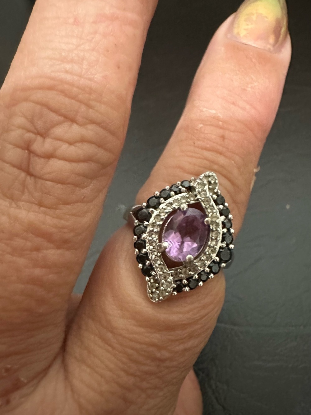 VINTAGE DIAMOM & AMETHYST RING - Picture 5 of 6